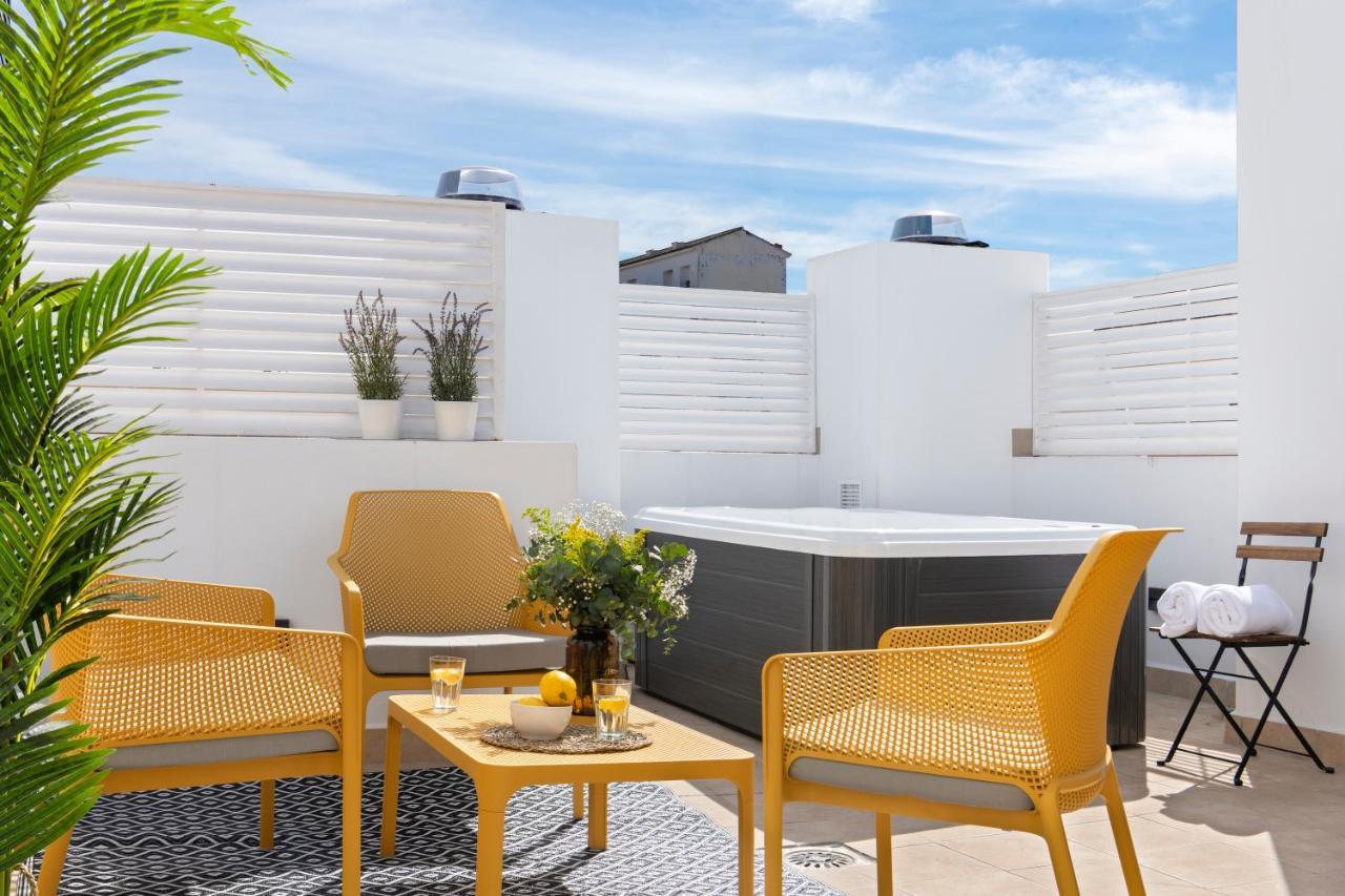 Magno Apartments Feria 132 Sevilla Eksteriør billede